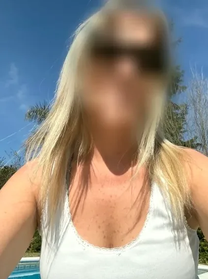 Anja, 40