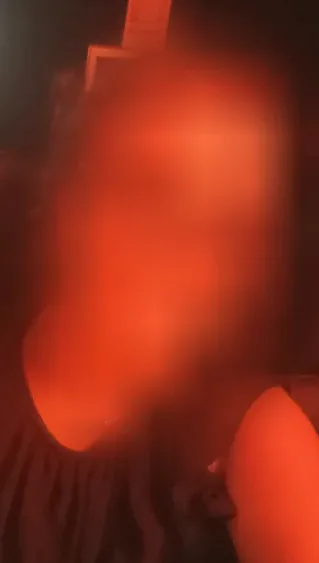 Bianca, 24