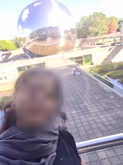 Clara, 37