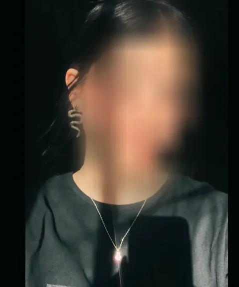 Doris, 21