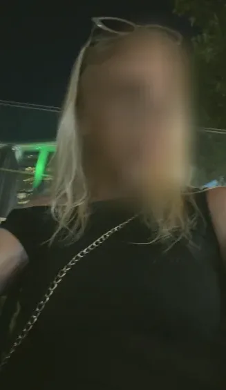 Emilia, 18