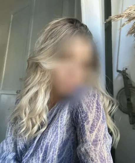 Lisa, 20
