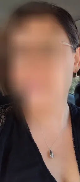 Miriam, 40