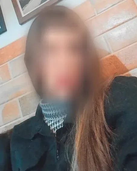 Natasa, 25