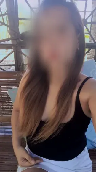 Patricia, 32