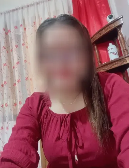 Rosa, 38