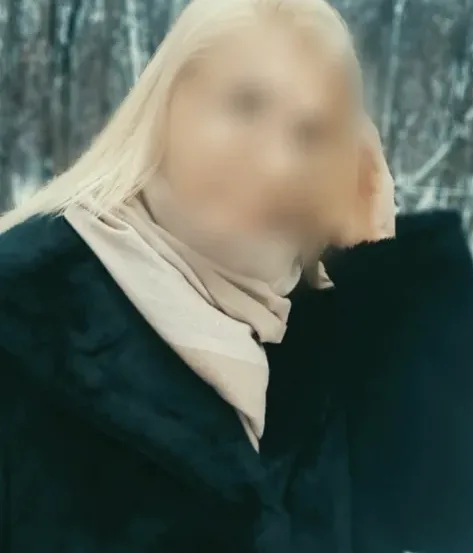 Simone, 36